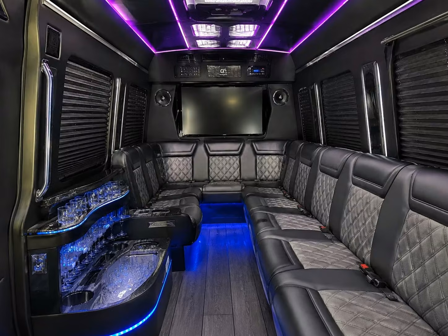 charterbusrentalpalmbayfl com can handle multi stop wedding weekend itineraries across brevard county