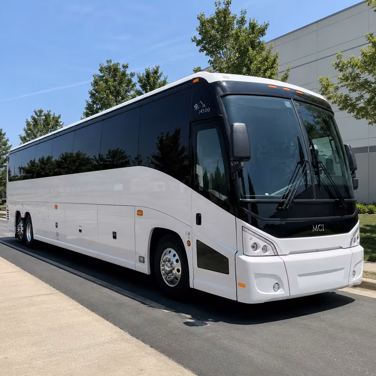 concerts at ithink financial amphitheatre and other major florida venues are easy with a bus